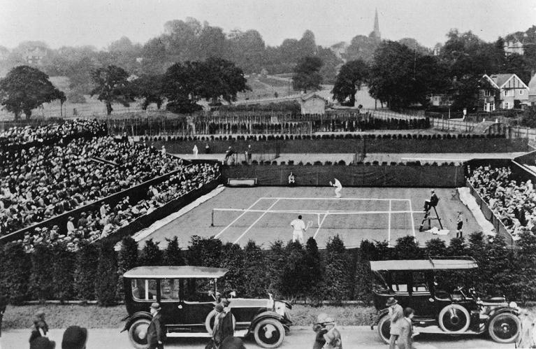 Il nuovo impianto di Church Road a Wimbledon in un'immagine del 1923 (Getty Images)