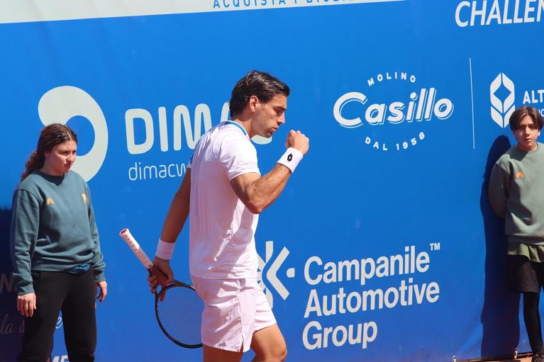 Un'esultanza di Enrico Dalla Valle