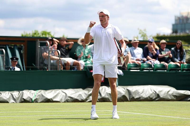 Jenson Brooksby, chi è l'avversario di Sinner: l'autismo, la squalifica, il tennis personale