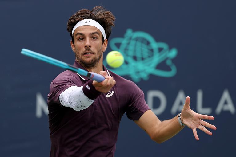 Lorenzo Musetti in azione (Getty Images)
