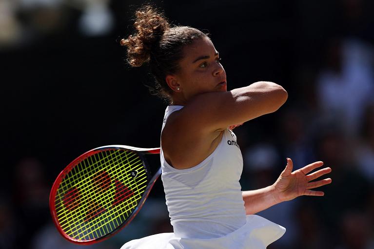 Il movimento di chiusura del diritto di Jasmine Paolini (foto Getty Images)