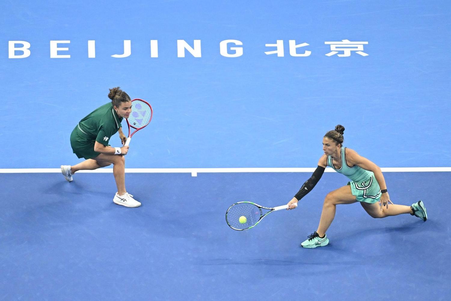 Pechino: Errani e Paolini lottano ma ai quarti vanno Dabrowski/Stefani