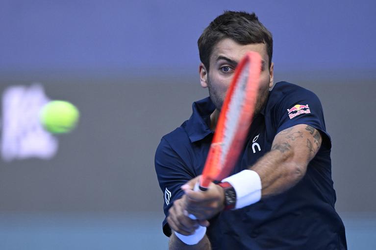 Flavio Cobolli in azione (Getty Images)