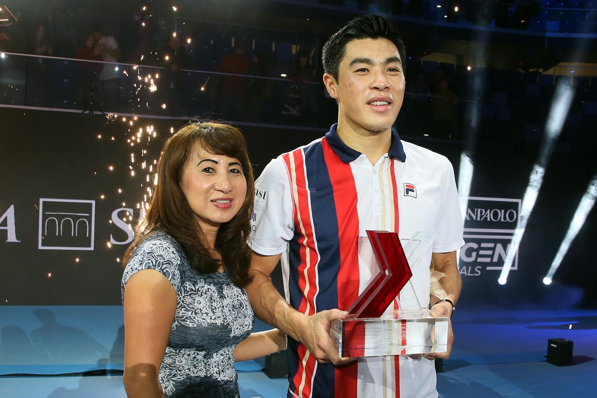 Nakashima, vittoria per la famiglia