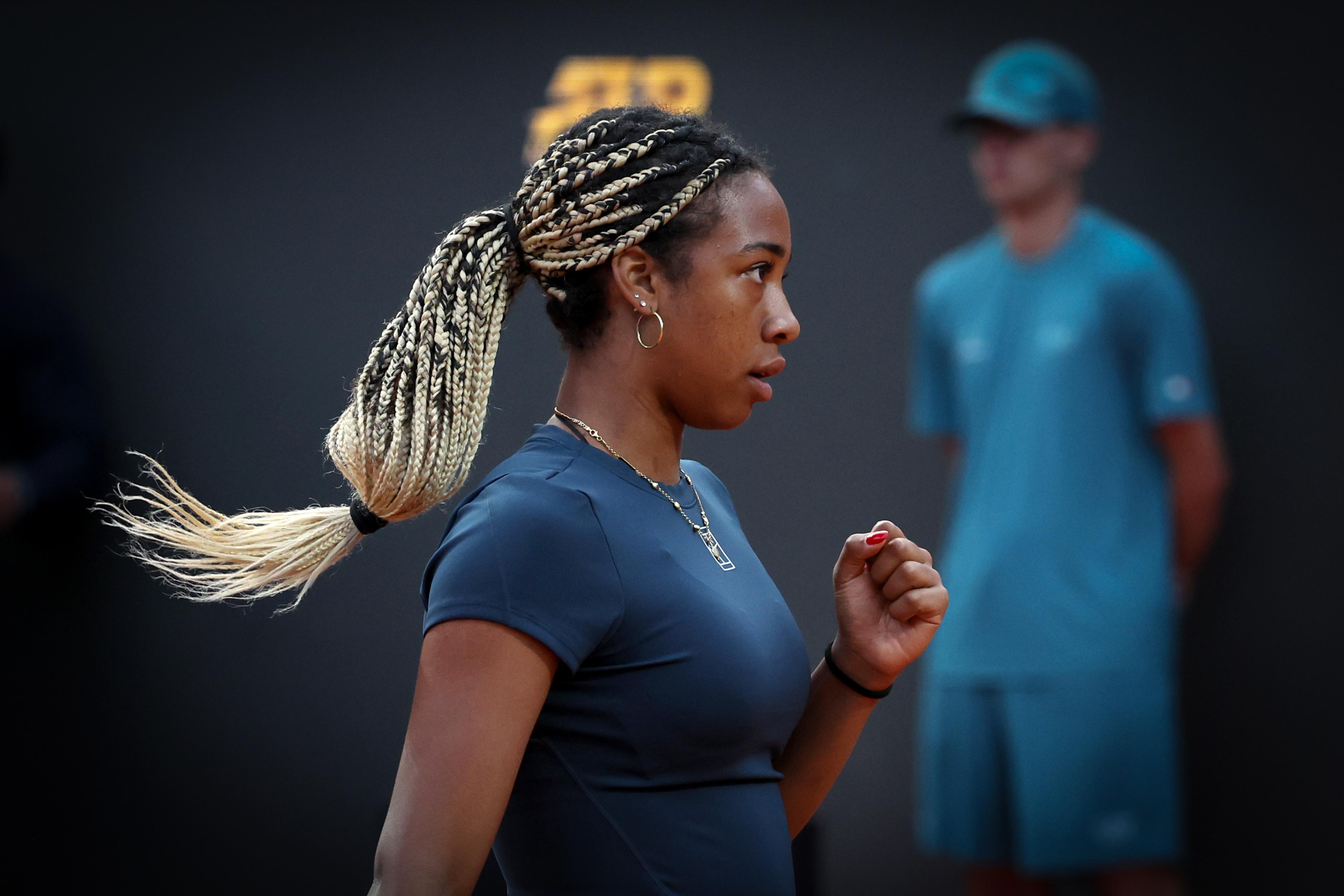 Tyra Grant, un'analisi colpo per colpo