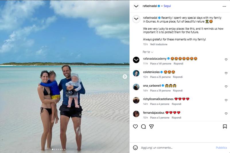 Visti dai social: la vacanza perenne di Rafa e Aryna per Jannik